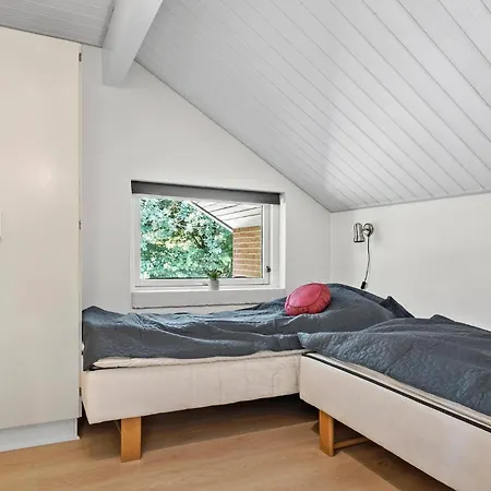 Dom wakacyjny Gorgeous In With Sauna