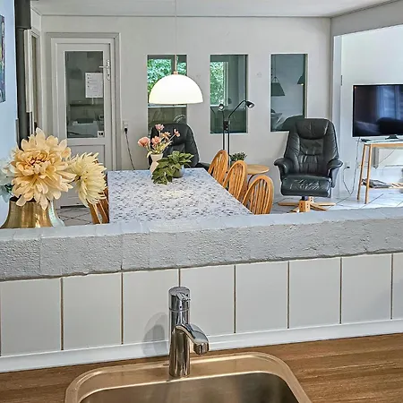 Сasa de vacaciones Preciosa Casa En Con Sauna *